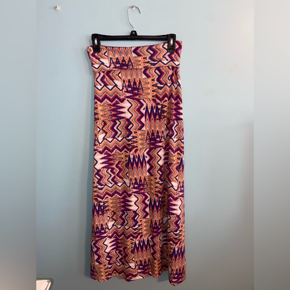 Bundle deal! Two maxi skirts! - Picture 5 of 6